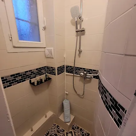 Charmant Appartement Pres De Montmartre 2 Parijs Buitenkant foto